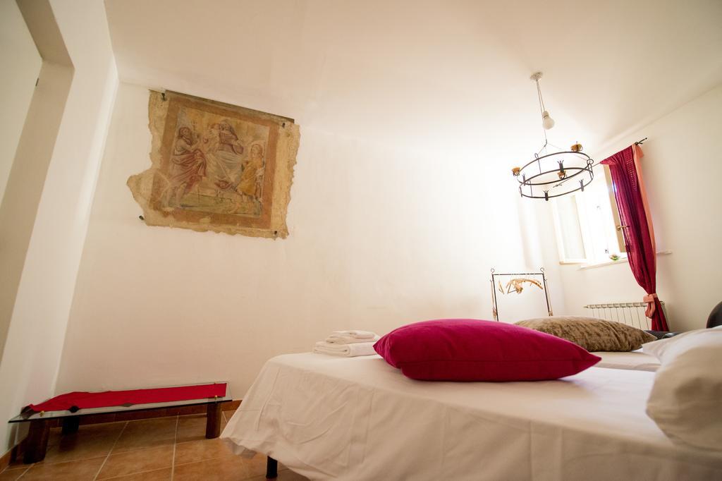 Torre Della Botonta Bed & Breakfast Castel Ritaldi Room photo